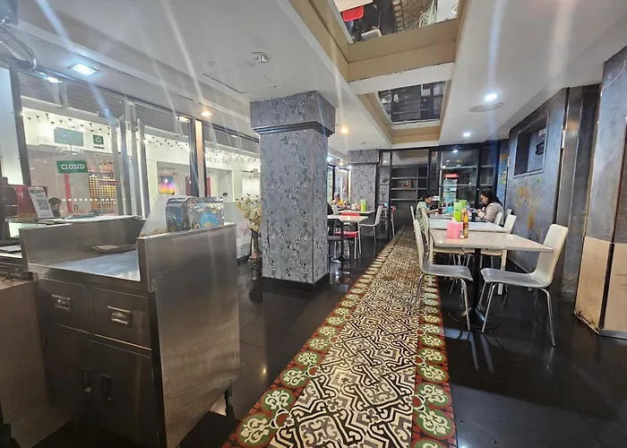 Cozi Inn Hotel, Bangkok