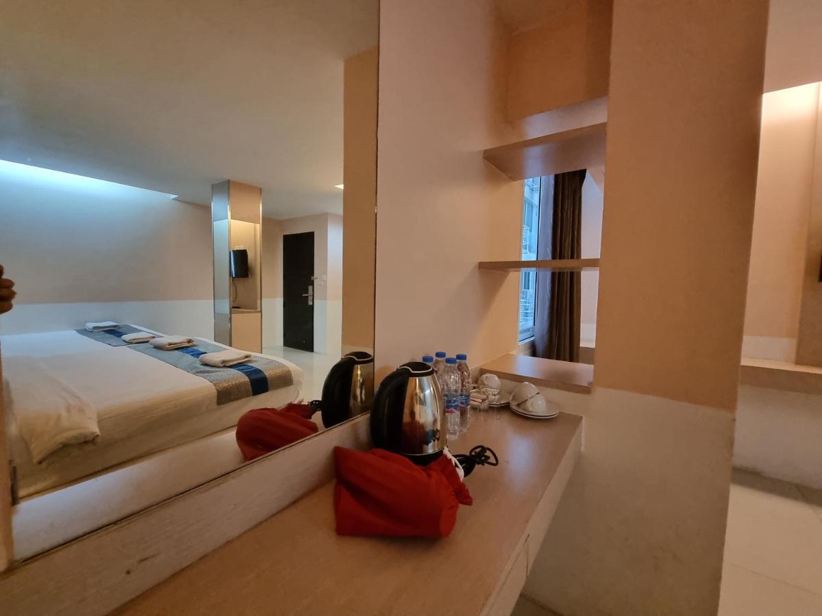 Cozi Hotel, होटल 3*