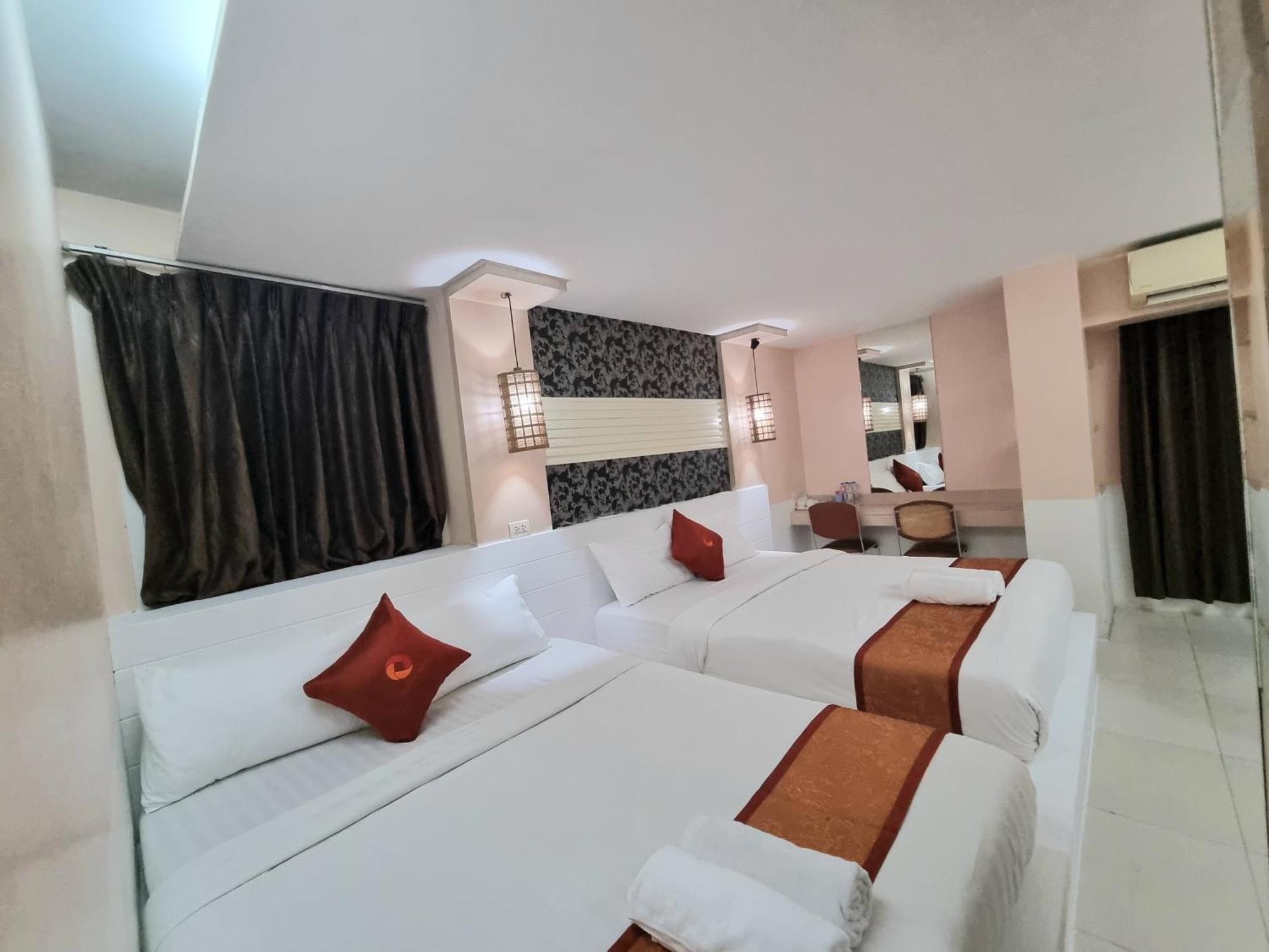 Cozi Hotel, होटल 3*